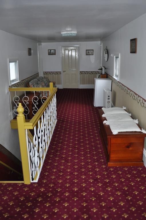 Roslyn House Bed & Breakfast Bushy Park Экстерьер фото